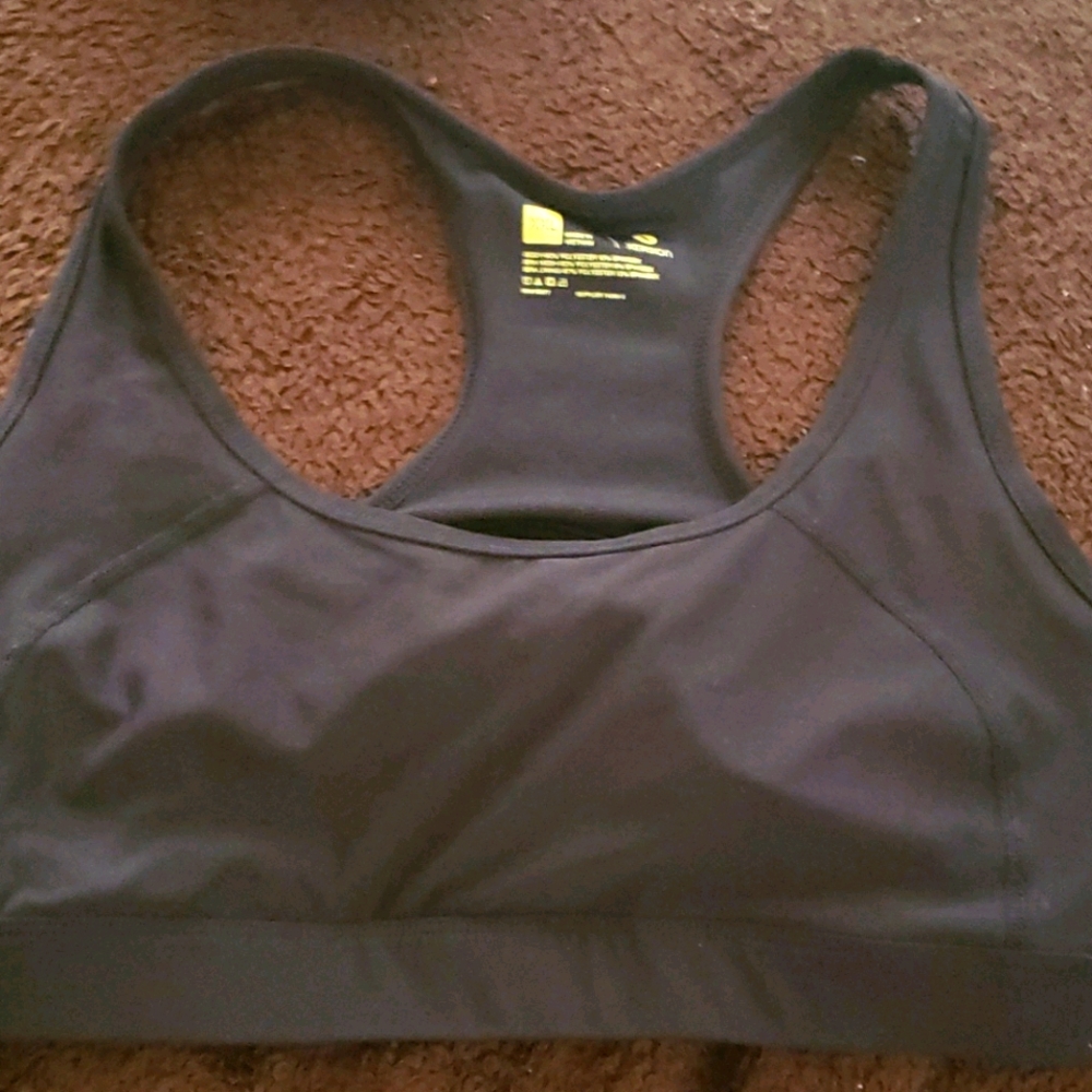 Black Xersion XXXL work out bra